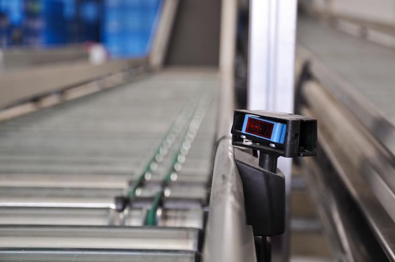 Proteja seu Negócio: A Importância do Sensor Antifurto para Lojas